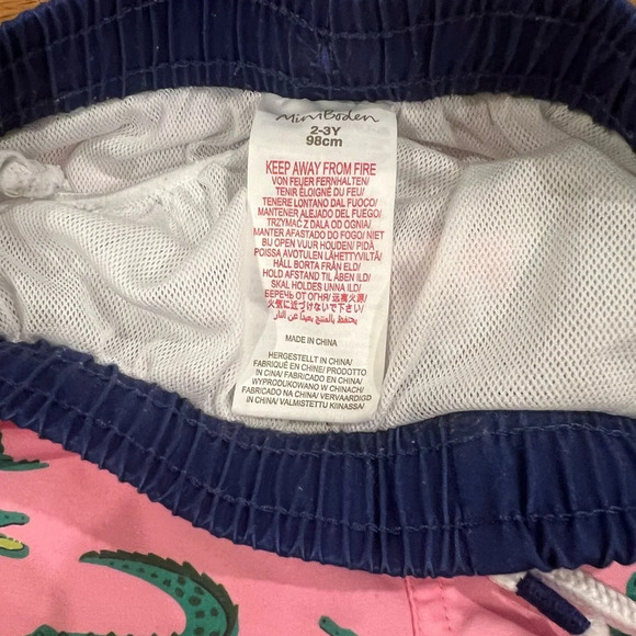 Mini Boden Alligator Swim Trunks Size 2-3 - Picture 3 of 3
